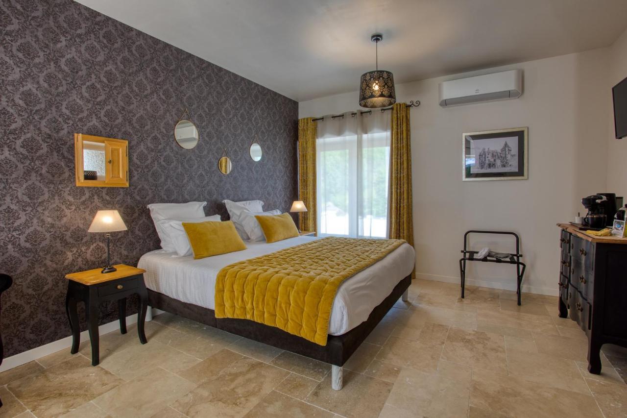 Domaine Des Pierres Blanches - Chambres D'Hotes Carlux Eksteriør billede